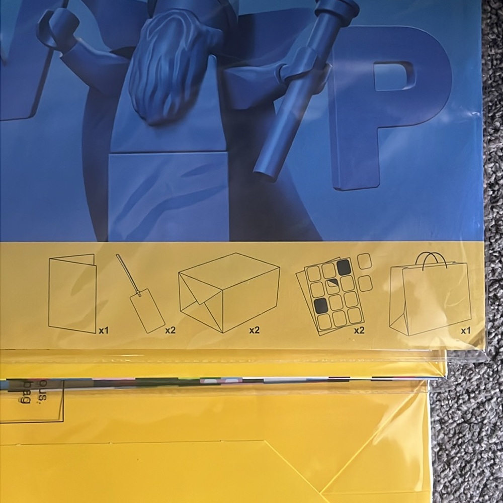LEGO VIP Gift Bag Wrapping Paper Set 5006482 Set of 3 New - Picture 3 of 4